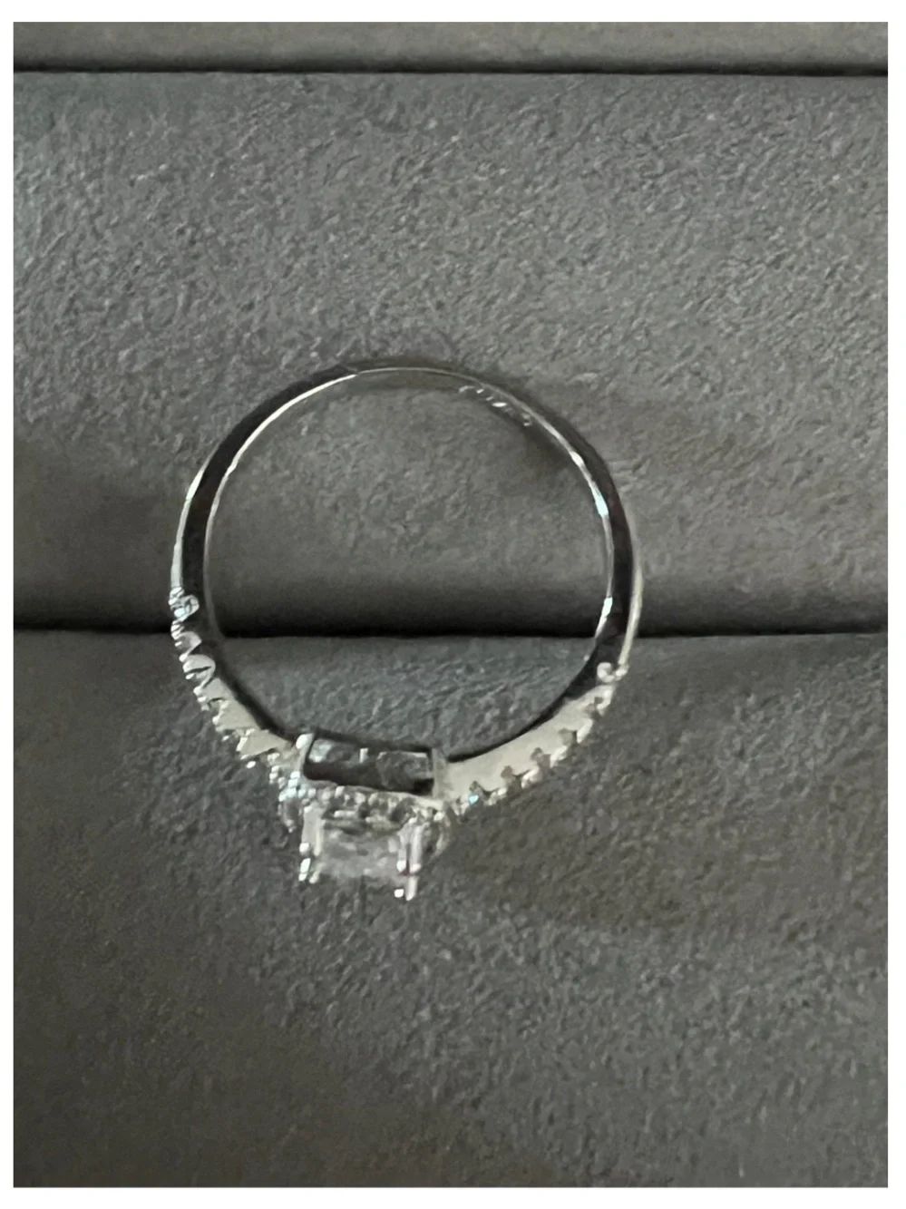 444. NWT PRETTY BIRD Tarnish Proof White Gold Solitaire Ring w/Halo Sz 7